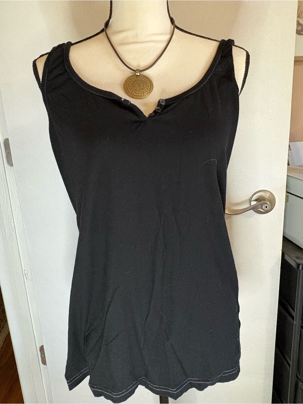 Mossimo Supply Co. Black Button-Accent Tank Top